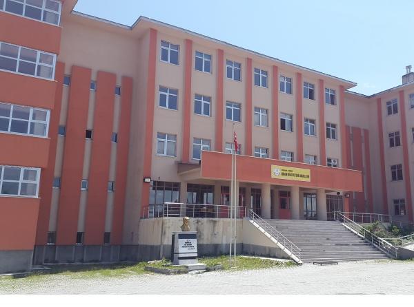Şehit Türkmen Tekin Mesleki ve Teknik Anadolu Lisesi Fotoğrafı